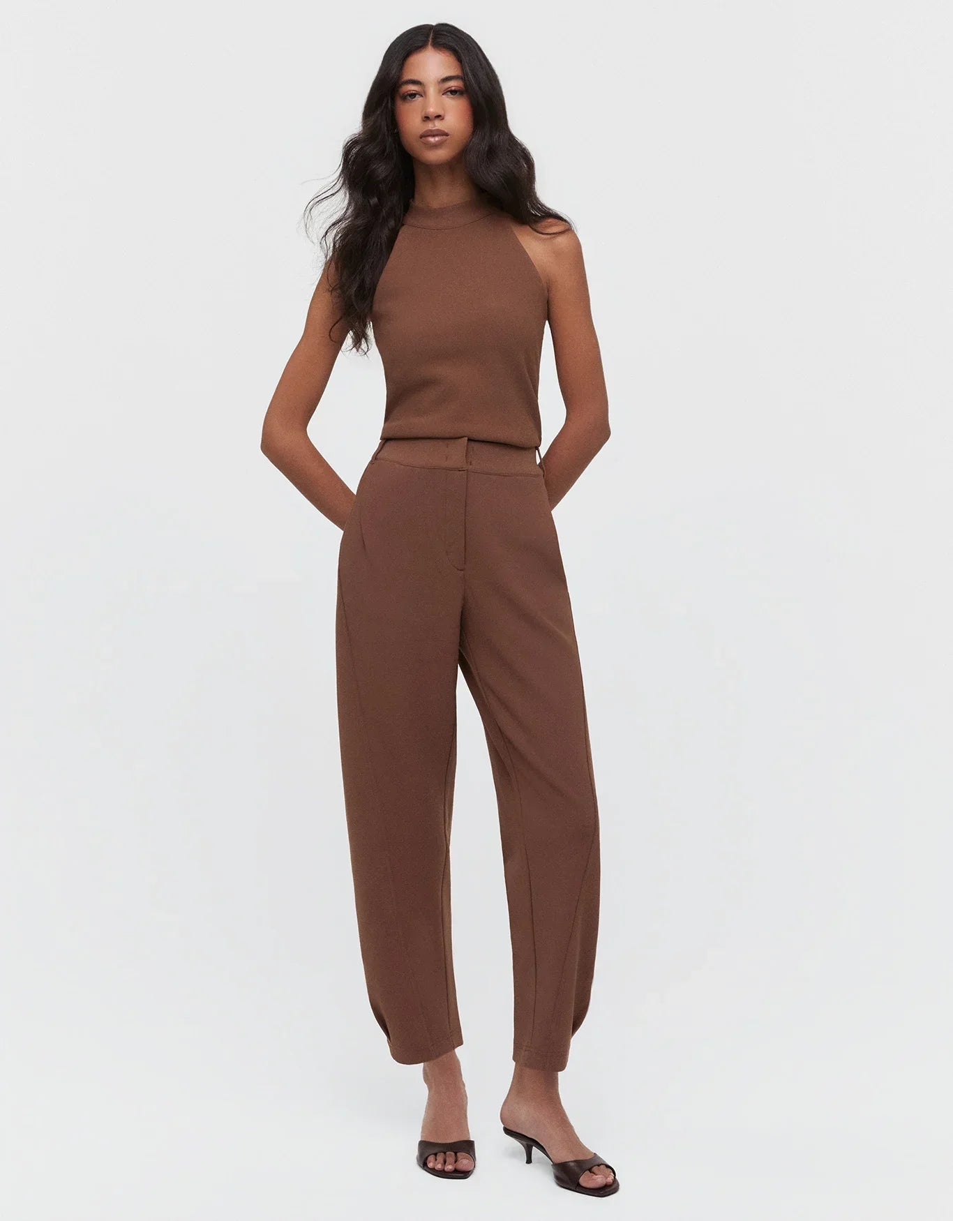 Pantalones holgados de crepé 360